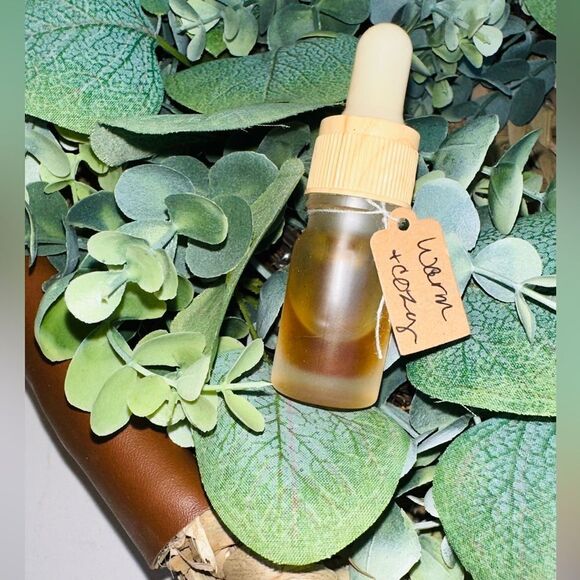 'Warm & Cozy' Handmade DoTerra Essential Oil for Diffuser - Picture 1 of 1